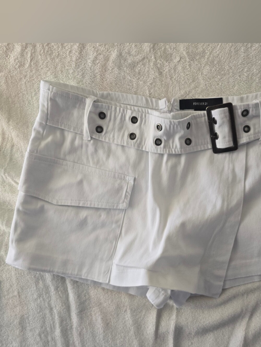 White Utility Cargo Skort Belted Asymmetric Y2K-Style Cyber Grunge Mini L